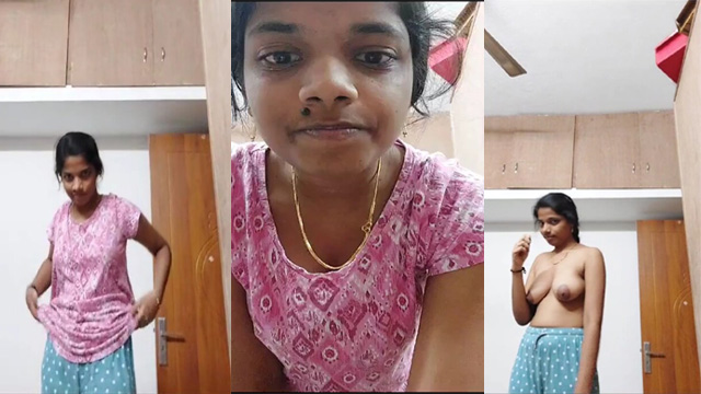 Tamil Cute Girl Topless Boobs Showing